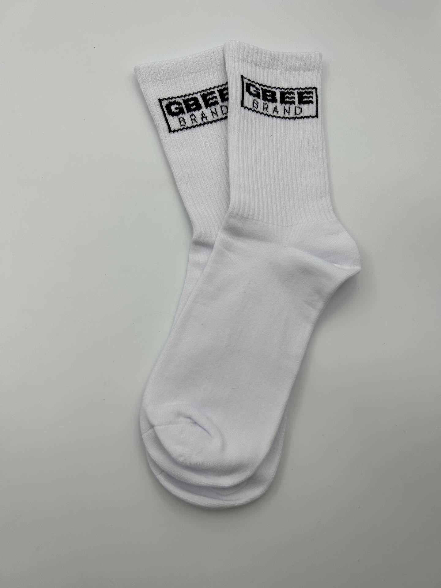 GBEE BRAND CREW SOCKS - WHITE